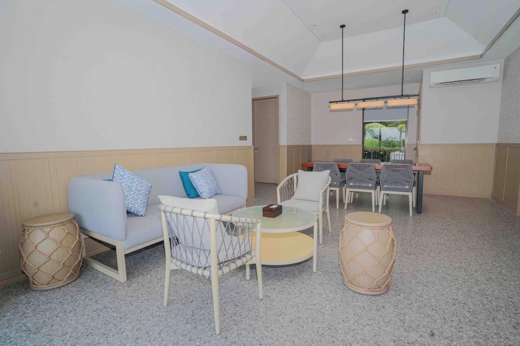 riahi by swiss belhotel