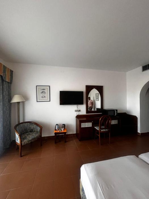 domina coral bay resort