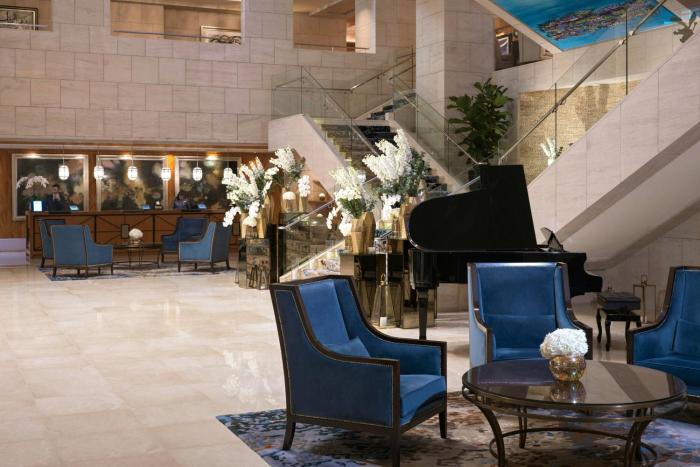 the ritz carlton dubai international financial centre