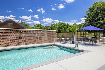 fairfield by marriott inn and suites athens madison