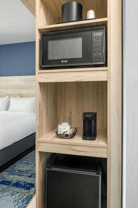 fairfield by marriott inn and suites athens madison