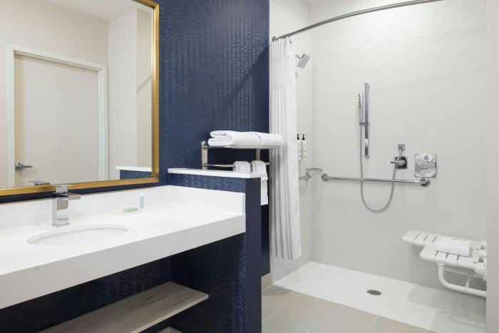 fairfield by marriott inn and suites athens madison