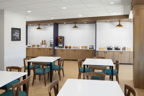 fairfield by marriott inn and suites athens madison