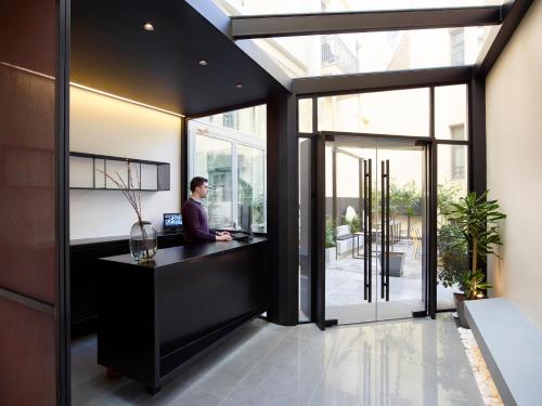 Innathens,Plaka>>Athens,4 star