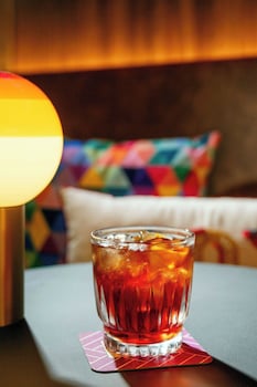 moxy budapest downtown