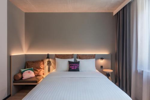 moxy budapest downtown