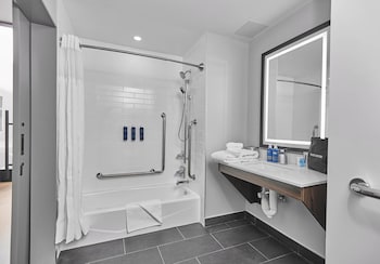 four points by sheraton oakville
