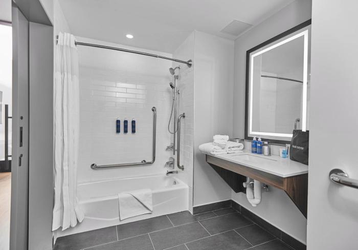 four points by sheraton oakville