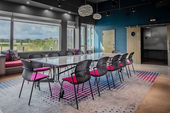 aloft by marriott dallas arlington south