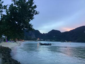 Phi Phi Green House,Ko Phi Phi>>Ao Nang,2.5 star