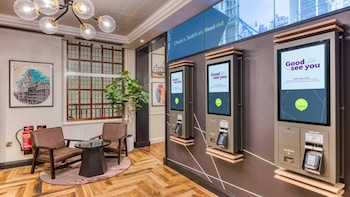 hub by premier inn london farringdon old bailey