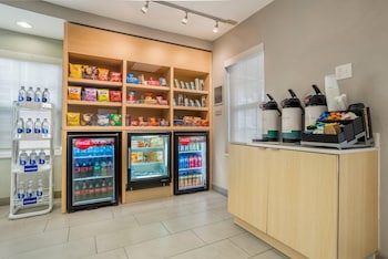 mainstay suites