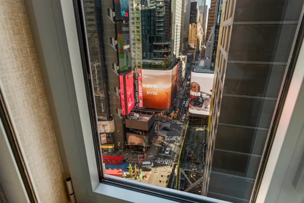Cambria Hotel New York Times Square,,3 star