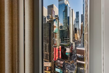 Cambria Hotel New York Times Square,,3 star