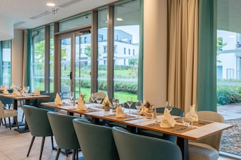 quality aparthotel nancy zenith