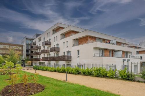 quality aparthotel nancy zenith