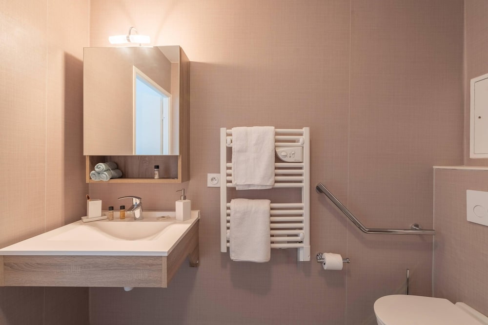 quality aparthotel moissy cramayel