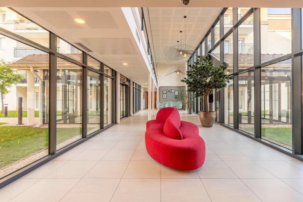 quality aparthotel moissy cramayel