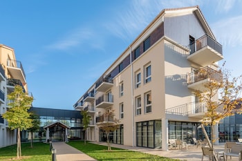 quality aparthotel moissy cramayel