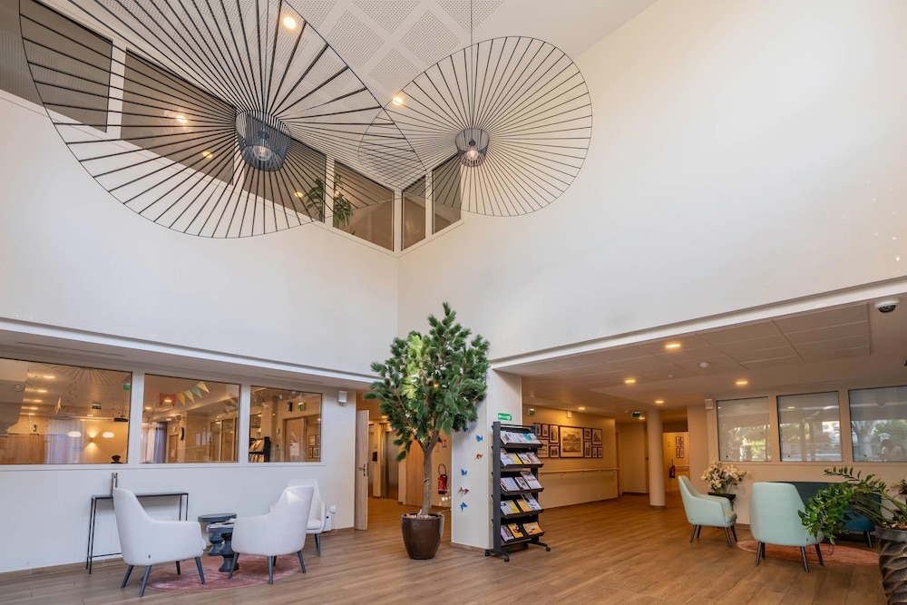 quality aparthotel choisy orly airport