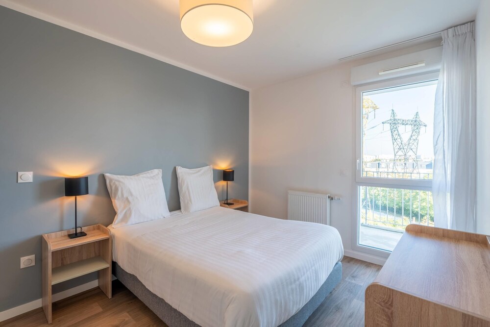 quality aparthotel choisy orly airport