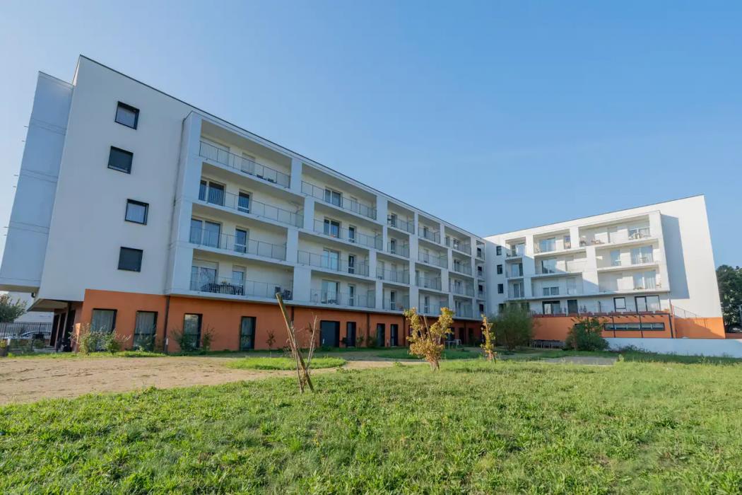 quality aparthotel choisy orly airport