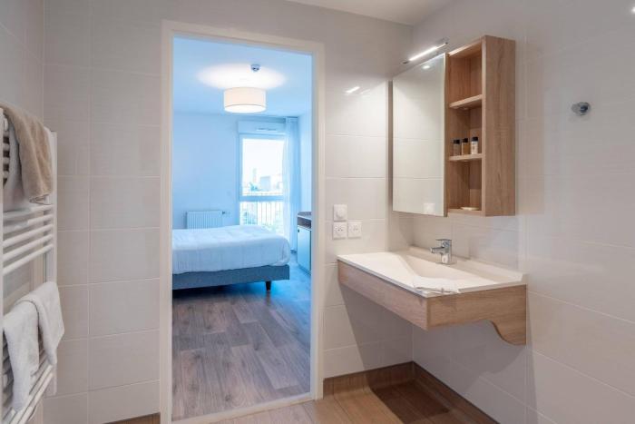 quality aparthotel choisy orly airport