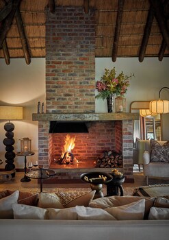 taj bush lodge