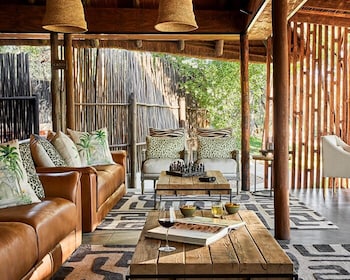 taj bush lodge