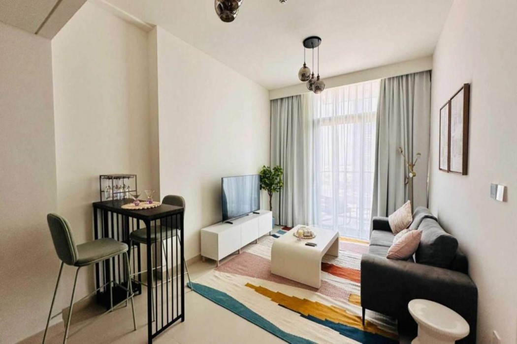 luxury 1 bedroom apartment at burj crown