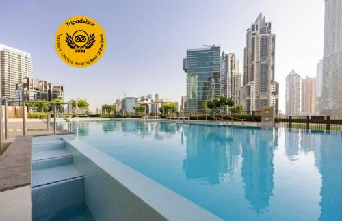 luxury 1 bedroom apartment at burj crown