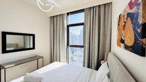 luxury 1 bedroom apartment at burj crown