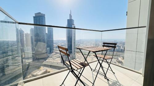 luxury 1 bedroom apartment at burj crown