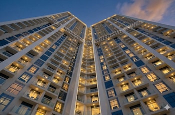Skyz Lifestyle 1Br Residences At Arjan,,4 star