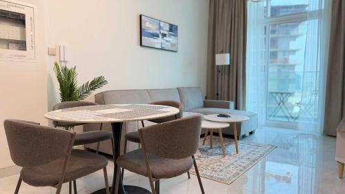 skyz lifestyle 1br residences at arjan