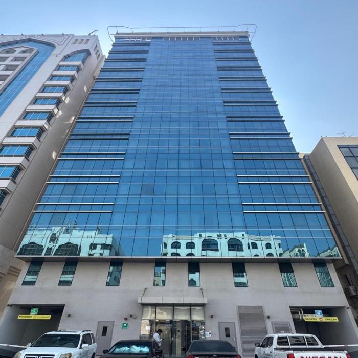 premier 2 bedroom lifeline apartment with free parking