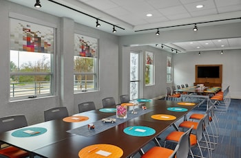 aloft by marriott austin northwest