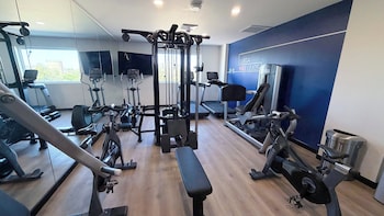 Holiday Inn Express And Suites Los Mochis Centro By Ihg,,3 star