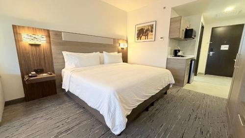 holiday inn express and suites los mochis centro by ihg