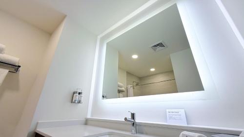 holiday inn express and suites los mochis centro by ihg