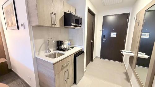holiday inn express and suites los mochis centro by ihg