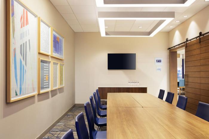 holiday inn express and suites lexington south by ihg