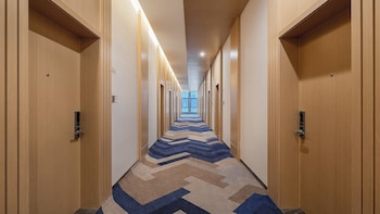 holiday inn express kunming horti expo garden by ihg
