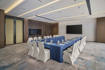 crowne plaza shaoxing binhai new area by ihg