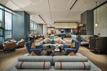 crowne plaza shaoxing binhai new area by ihg