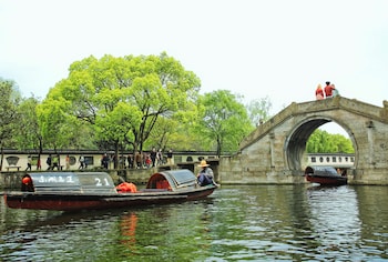 crowne plaza shaoxing binhai new area by ihg
