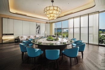 crowne plaza shaoxing binhai new area by ihg