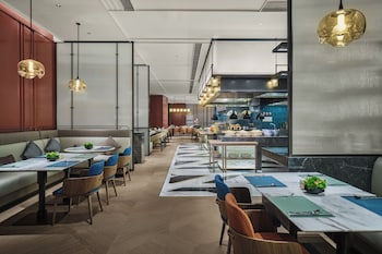 crowne plaza shaoxing binhai new area by ihg
