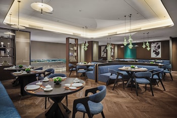 crowne plaza shaoxing binhai new area by ihg