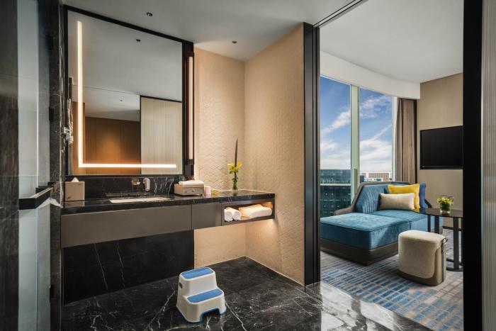 crowne plaza shaoxing binhai new area by ihg